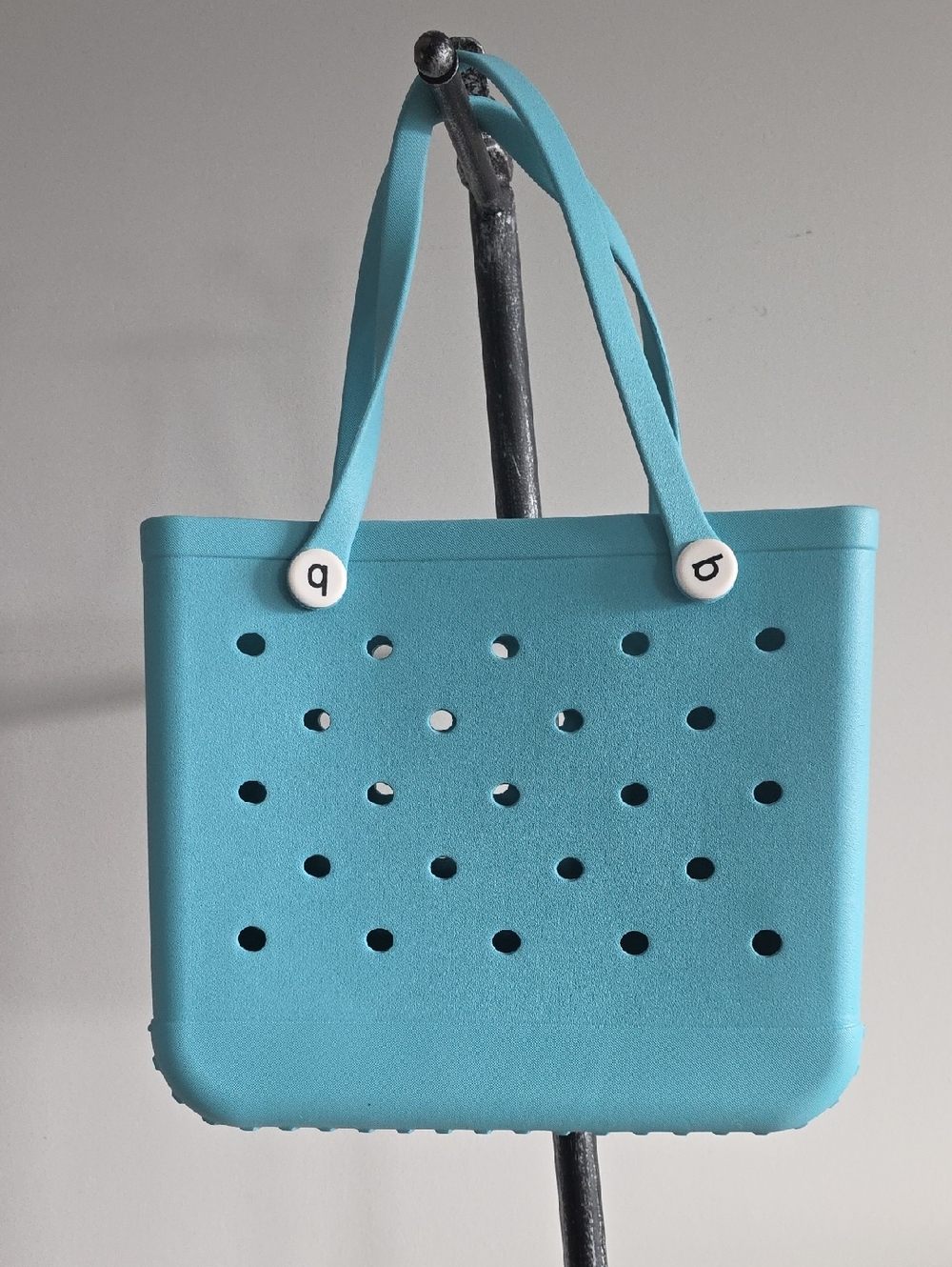 Rubber Tote